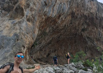 Hans an der Grotte